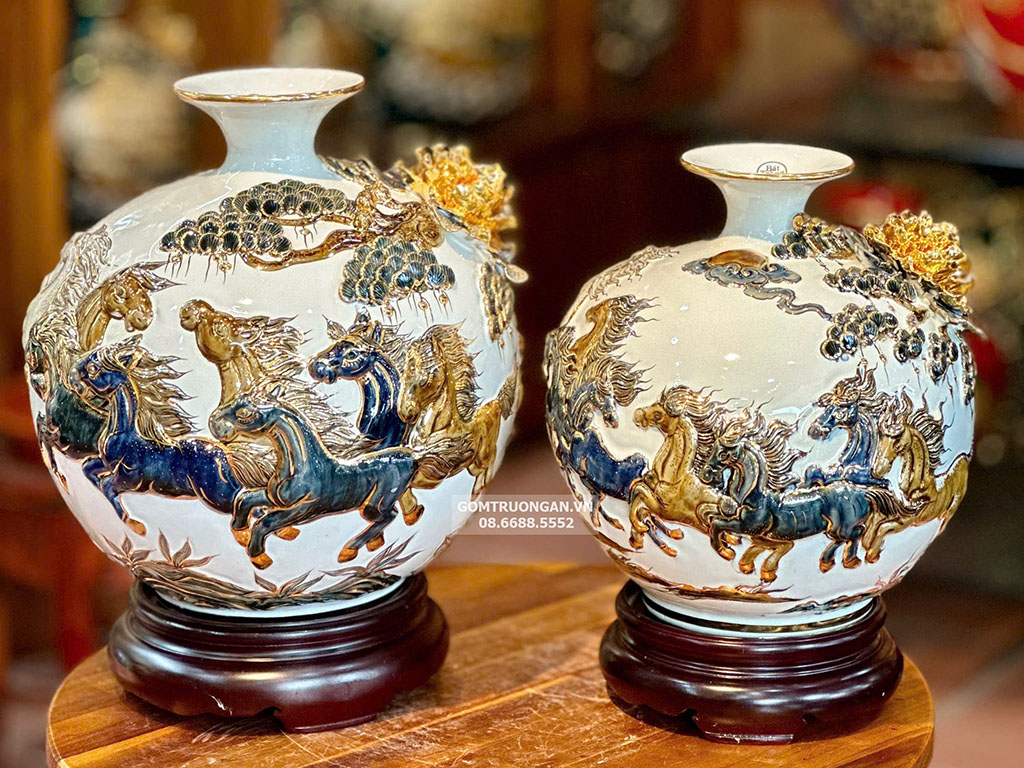 G&oacute;i giấy v&agrave; tạo điểm nhấn bằng ruy băng