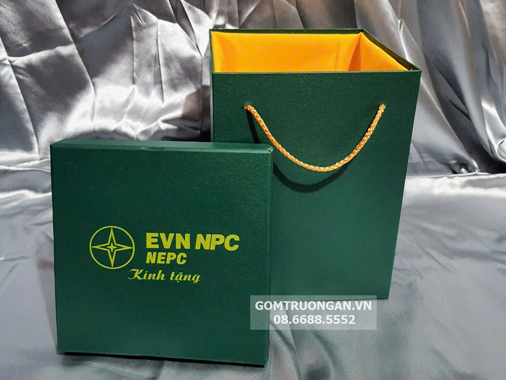 Lựa chọn m&agrave;u giấy g&oacute;i hợp phong thủy