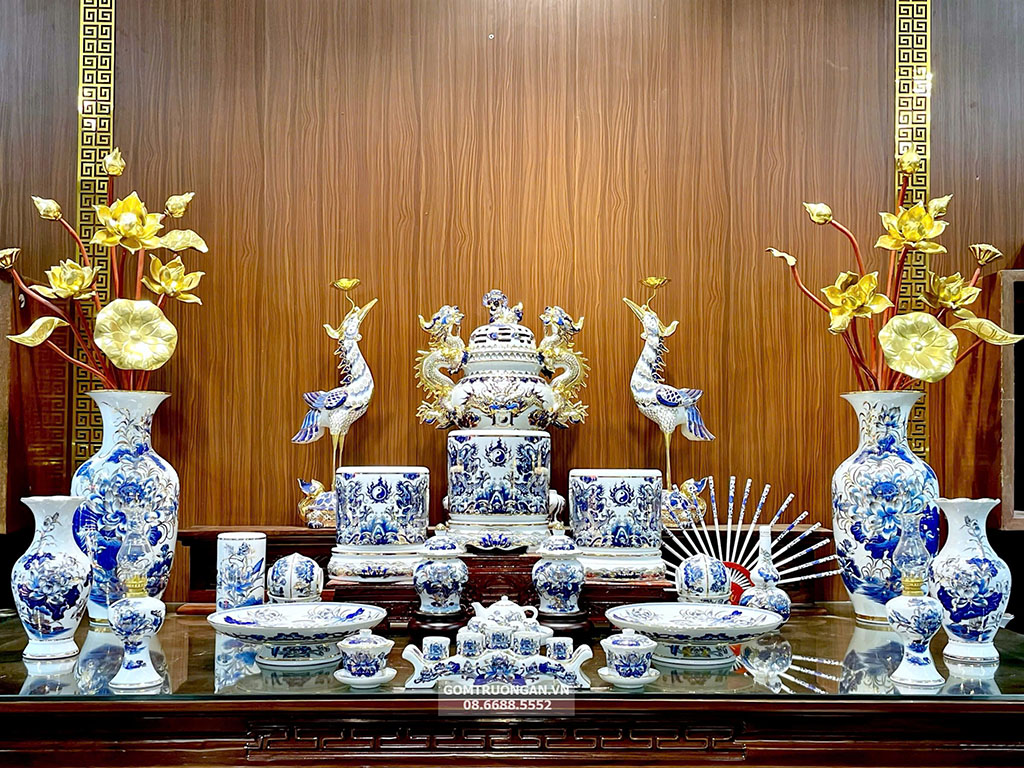 C&aacute;c d&ograve;ng men B&aacute;t Tr&agrave;ng cao cấp ph&ugrave; hợp nhất với Từ đường