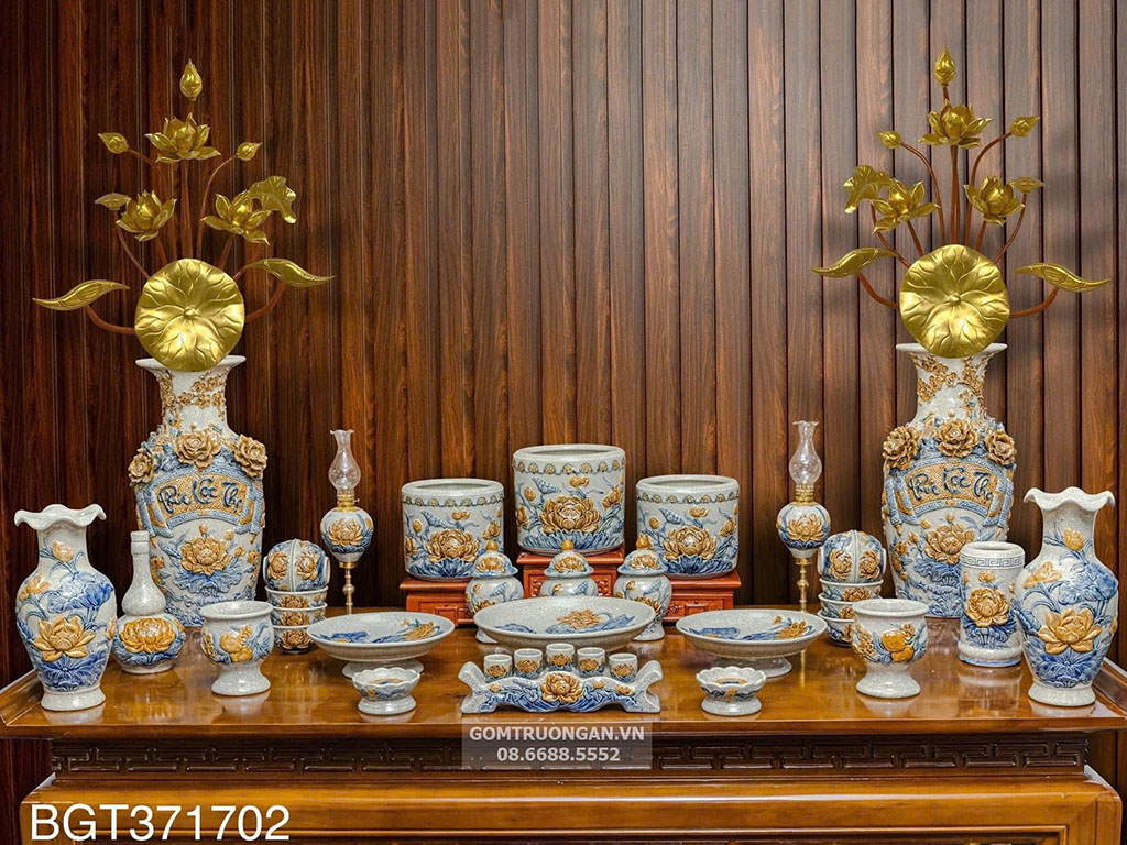 Kiểm tra &acirc;m thanh của gốm khi g&otilde; nhẹ