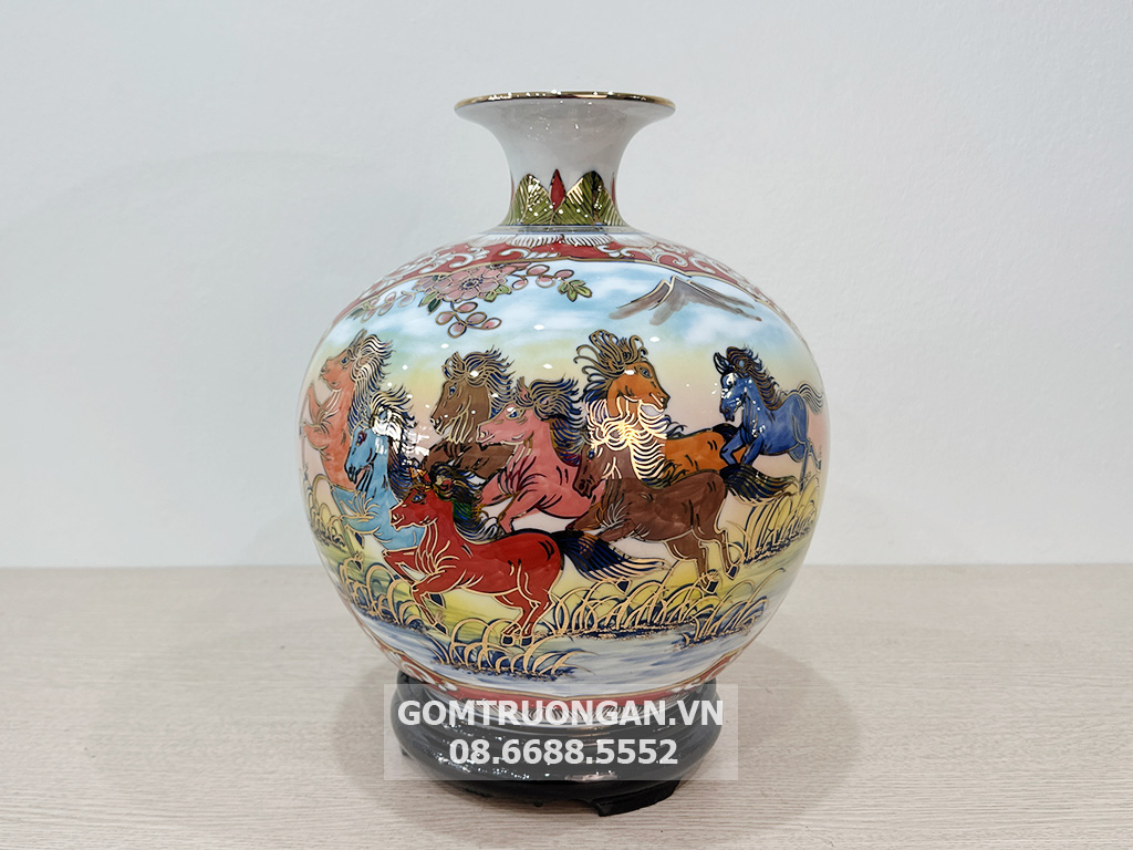 Bình hút tài lộc là gì? Nguồn gốc và ý nghĩa phong thủy sâu xa - Gốm Bát Tràng