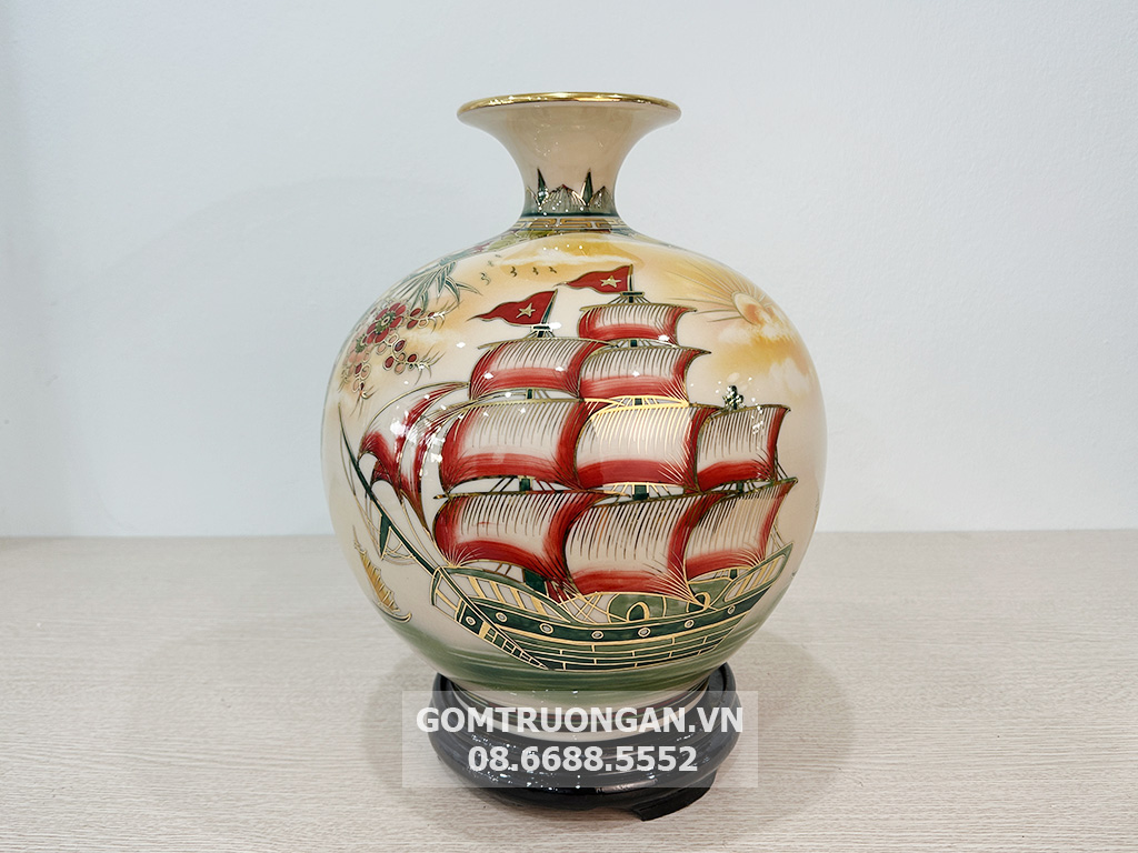 Top mẫu bình hút tài lộc phong thủy cho người mệnh Thổ