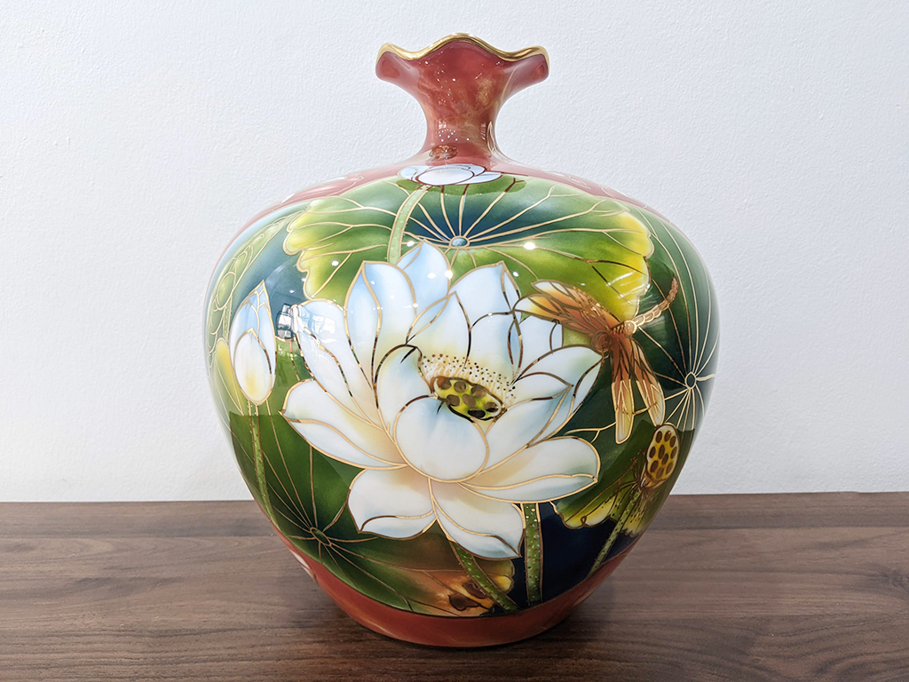 Bình hút tài lộc hợp tuổi nào? Gợi ý lựa chọn theo 12 con giáp