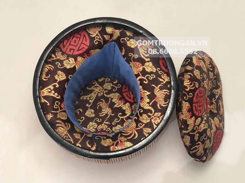 Giỏ ủ ấm tích nghệ nhân Bát Tràng 1,5 lít 2