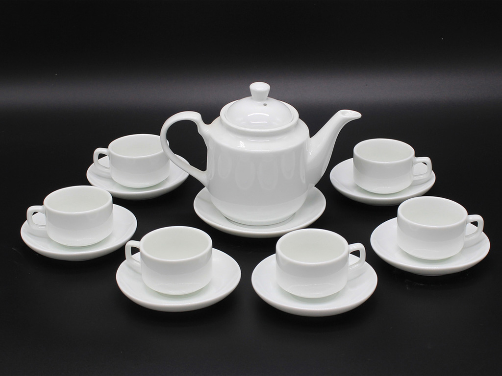 Ấm chén Bát Tràng in logo làm quà tặng dáng Tiệp 1