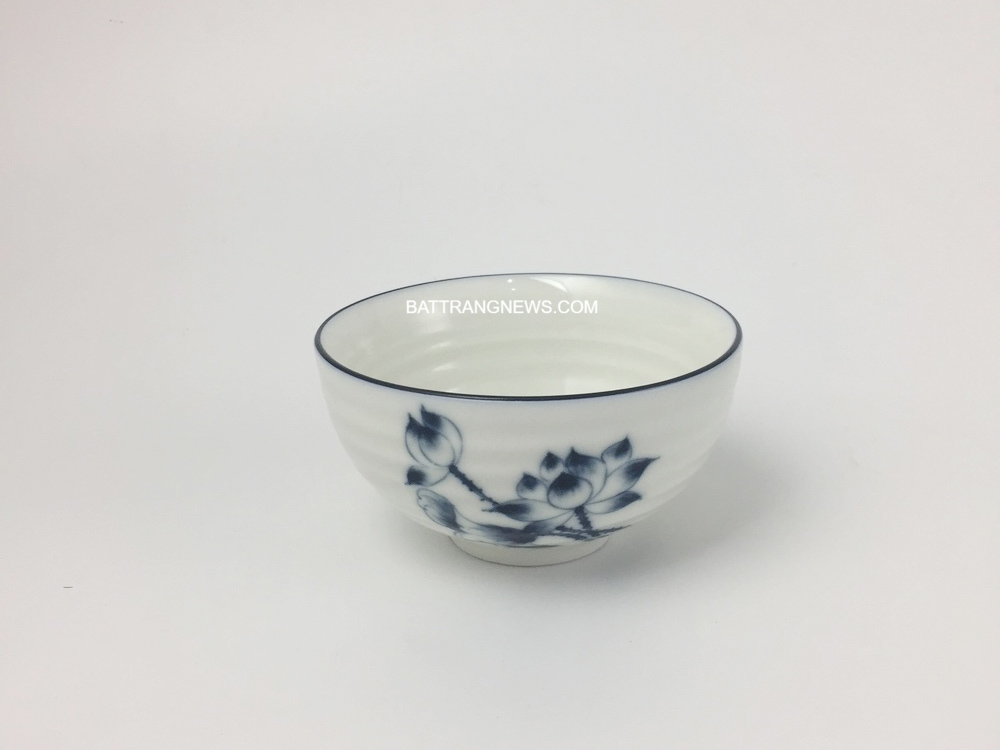 Bộ 6 bát ăn cơm Bát Tràng men kem vẽ sen lam 3