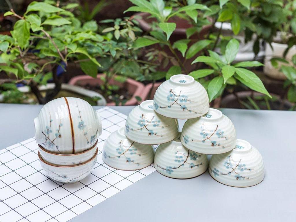 Bộ 10 bát ăn cơm Bát Tràng men kem vẽ đào xanh 1