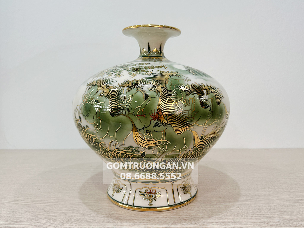 Bình hút lộc Thuận Buồm Xuôi Gió Mã Đáo Thành Công men hoàng thổ đùi dế vẽ vàng 3