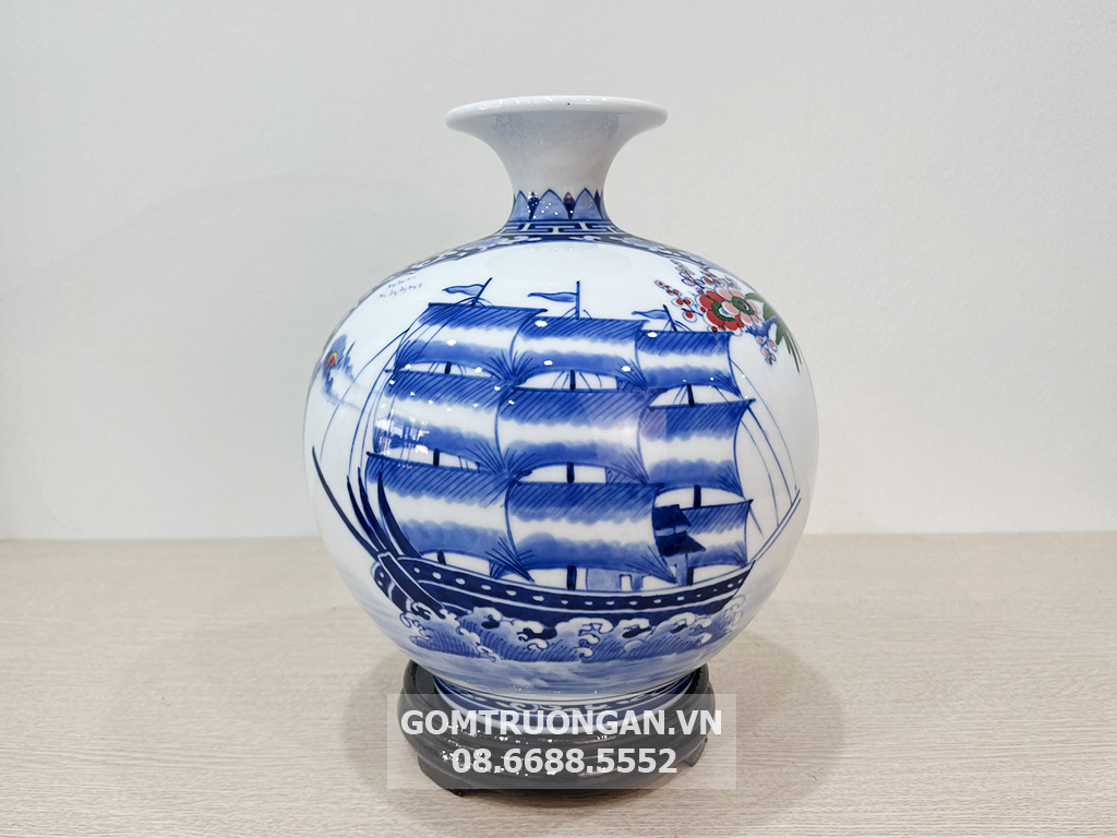 Bình hút tài lộc Thuận Buồm Xuôi Gió Mùa Xuân men màu 30cm 1