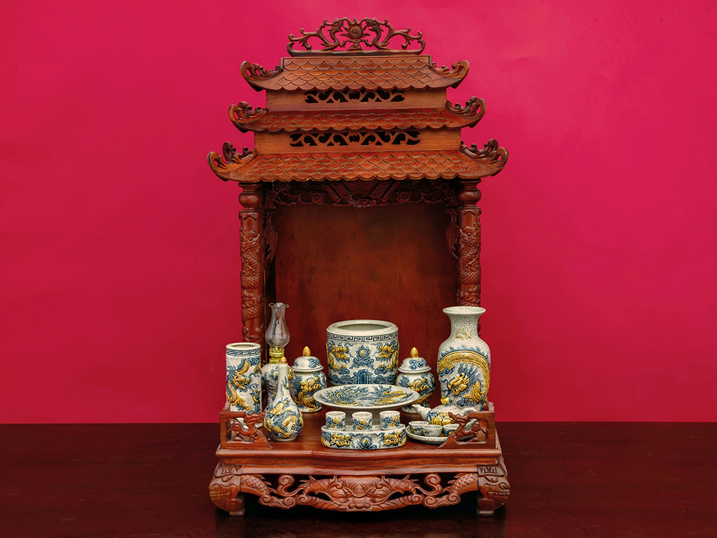 Bộ đồ thờ men rạn Trường Xuân cho ban thờ thần tài 56 1