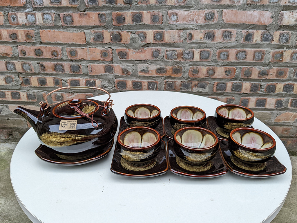 Ấm chén men hỏa biến phẩy dáng giang tây 3