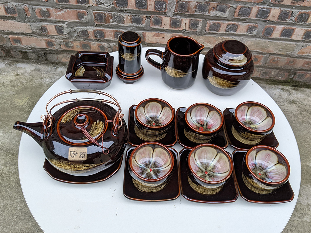 Ấm chén men hỏa biến phẩy dáng giang tây đầy đủ phụ kiện 2