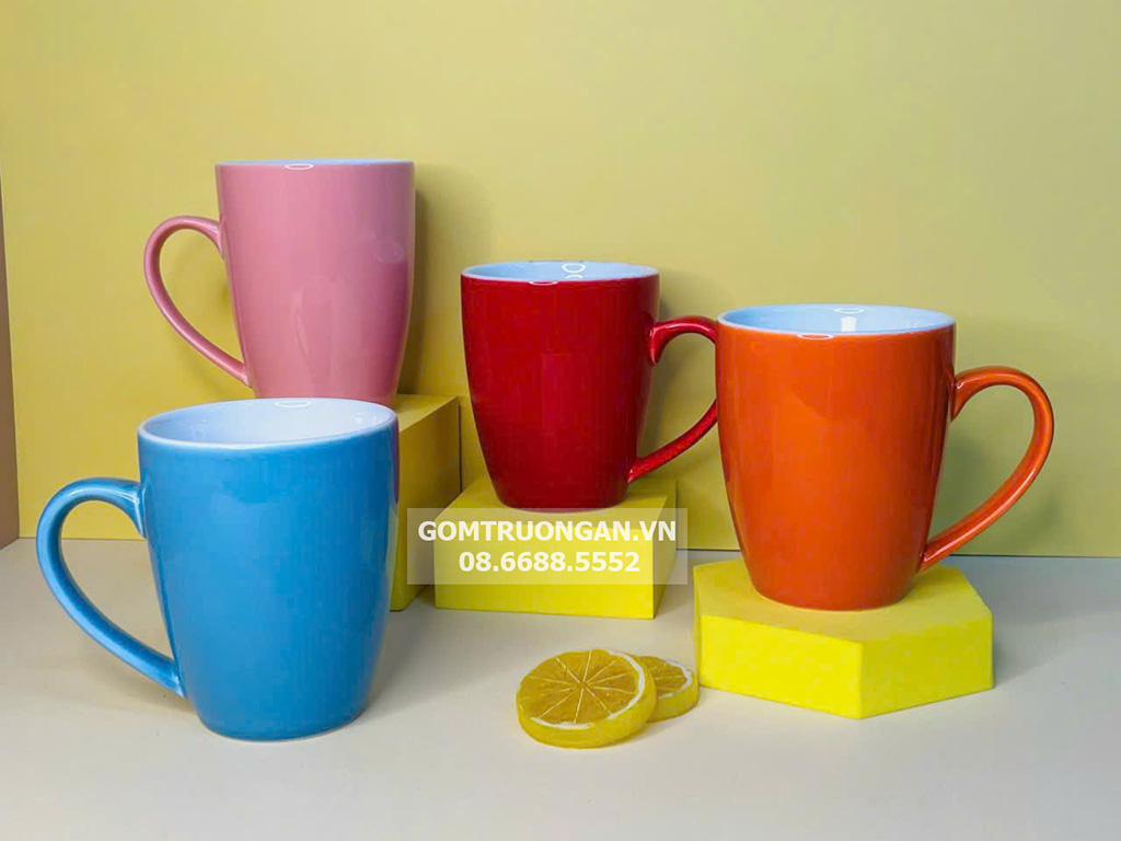 Ly sứ men màu dáng bầu cao lòng trắng lựa chọn nhiều màu 1