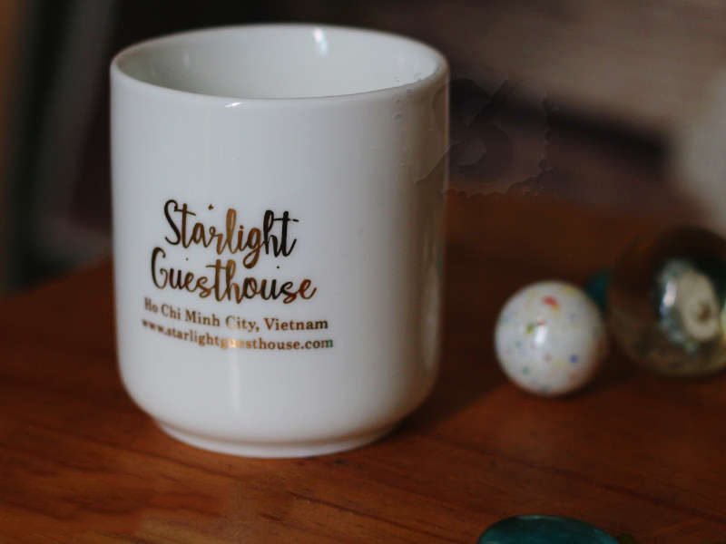 Ly sứ men trắng dáng trụ không quai 3