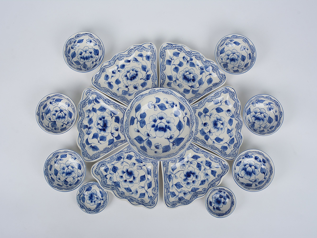 Bộ bát đĩa thờ cúng men lam vẽ Hoa Phù Dung Me cỡ to 1