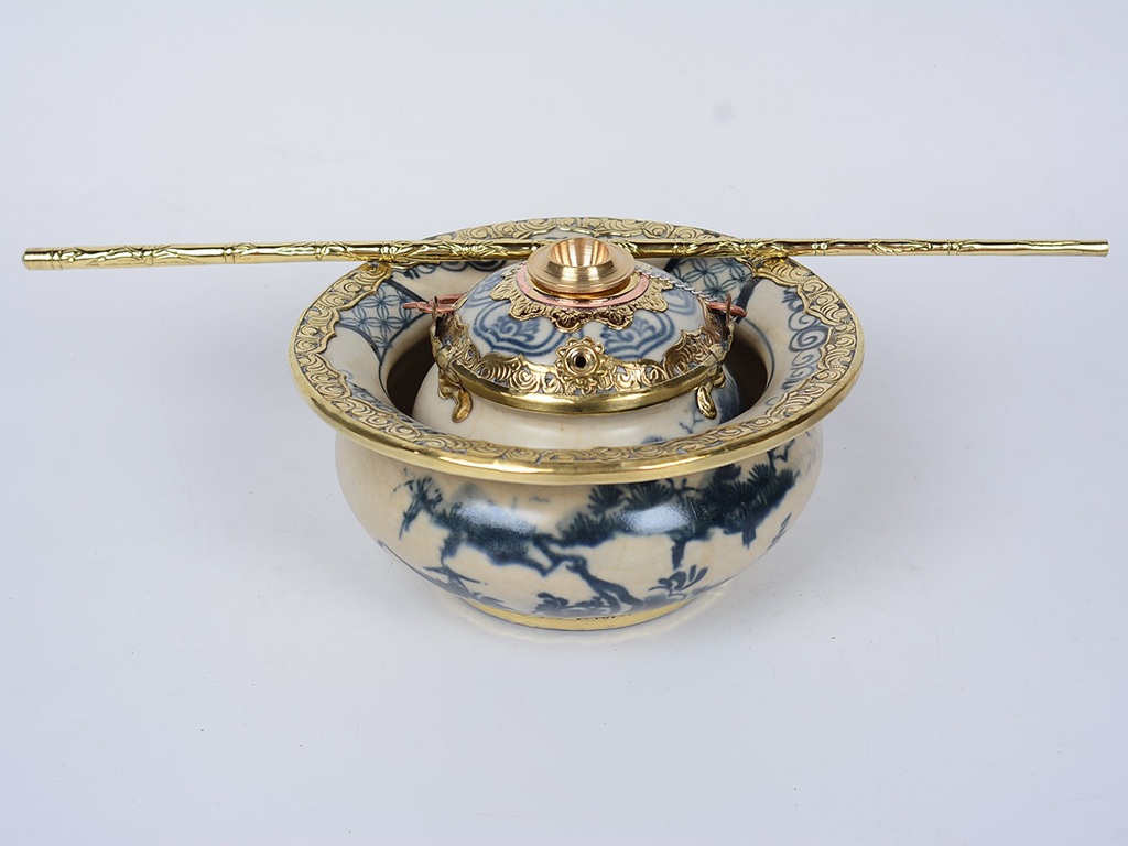 Điếu bát men rạn bọc đồng Câu Cá Lã Vọng 1