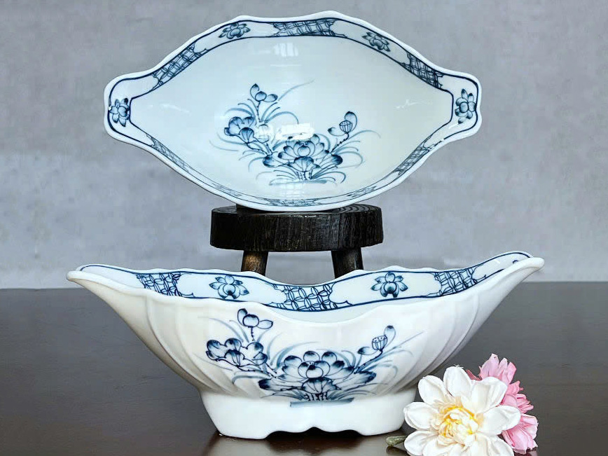 Bát đựng gà cúng vẽ hoa sen xanh 1