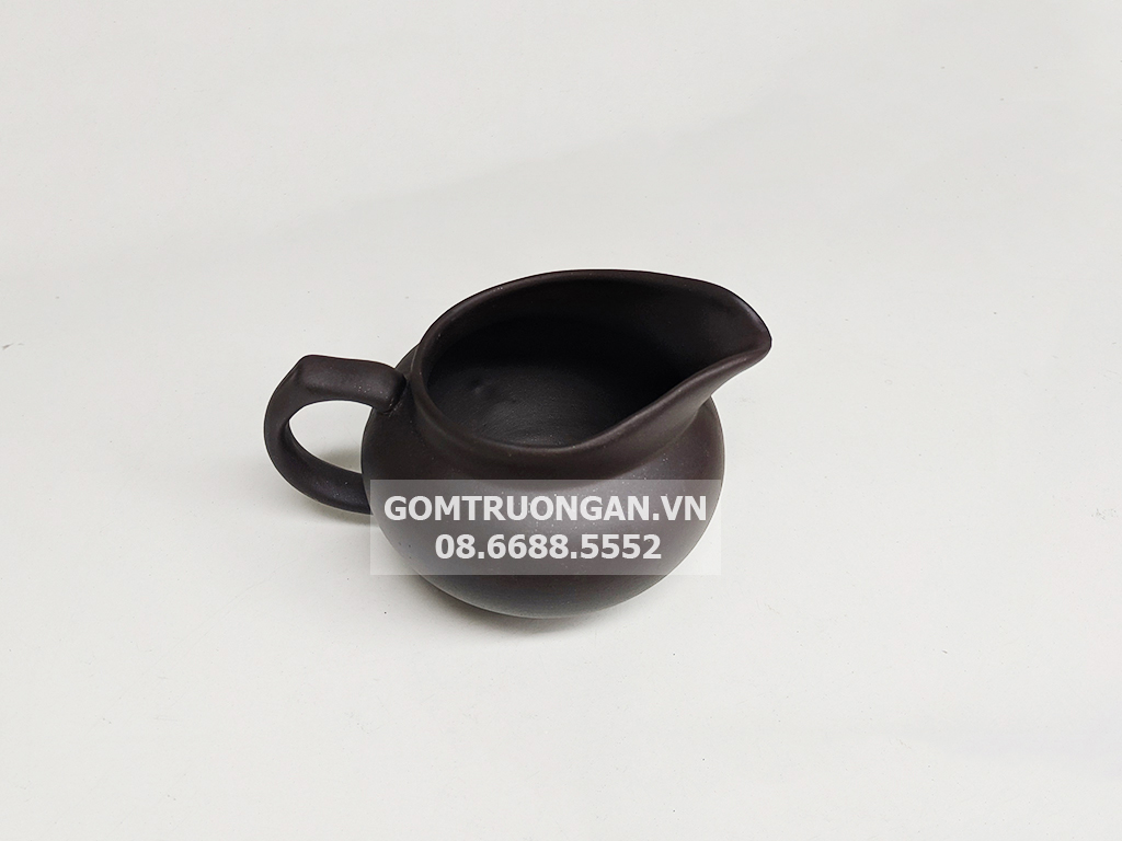 Chén tống tử sa pha trà màu đen 2