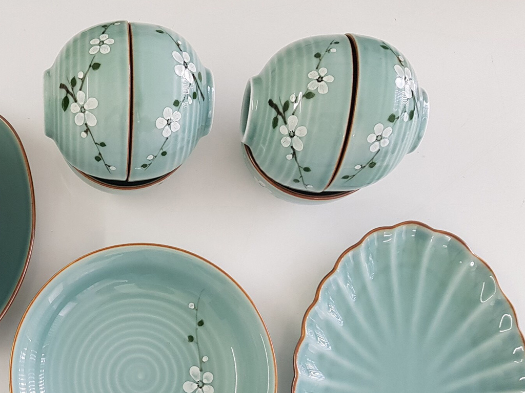 Bộ bát đĩa Bát Tràng men lam ngọc vẽ hoa Anh Đào 13 sản phẩm 5