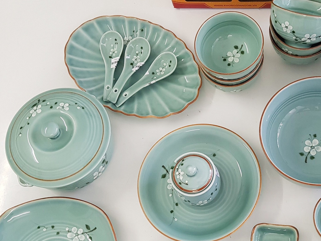 Bộ bát đĩa Bát Tràng men lam ngọc vẽ hoa Anh Đào trắng 24 sản phẩm 3