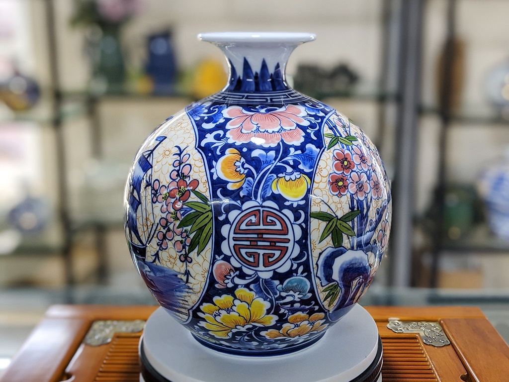 B&igrave;nh h&uacute;t t&agrave;i lộc Thuận Buồm Xu&ocirc;i Gi&oacute; men m&agrave;u mặt b&ecirc;n phải