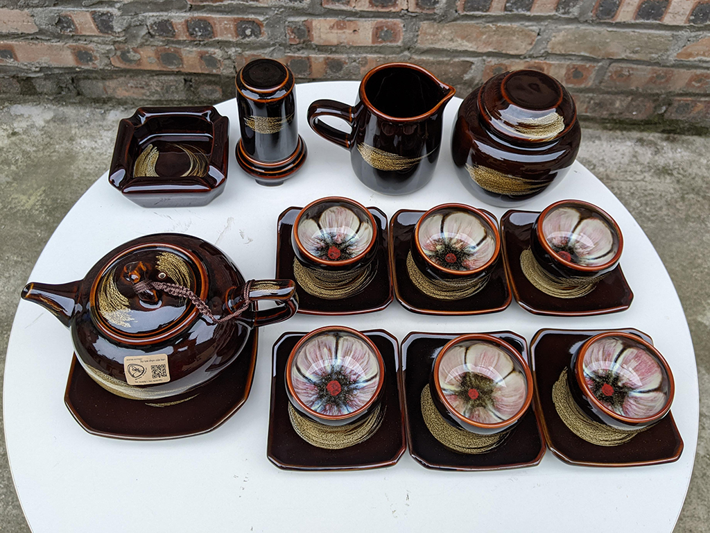 Bộ ấm chén men hỏa biến mật ong dáng quả hồng đầy đủ phụ kiện 2