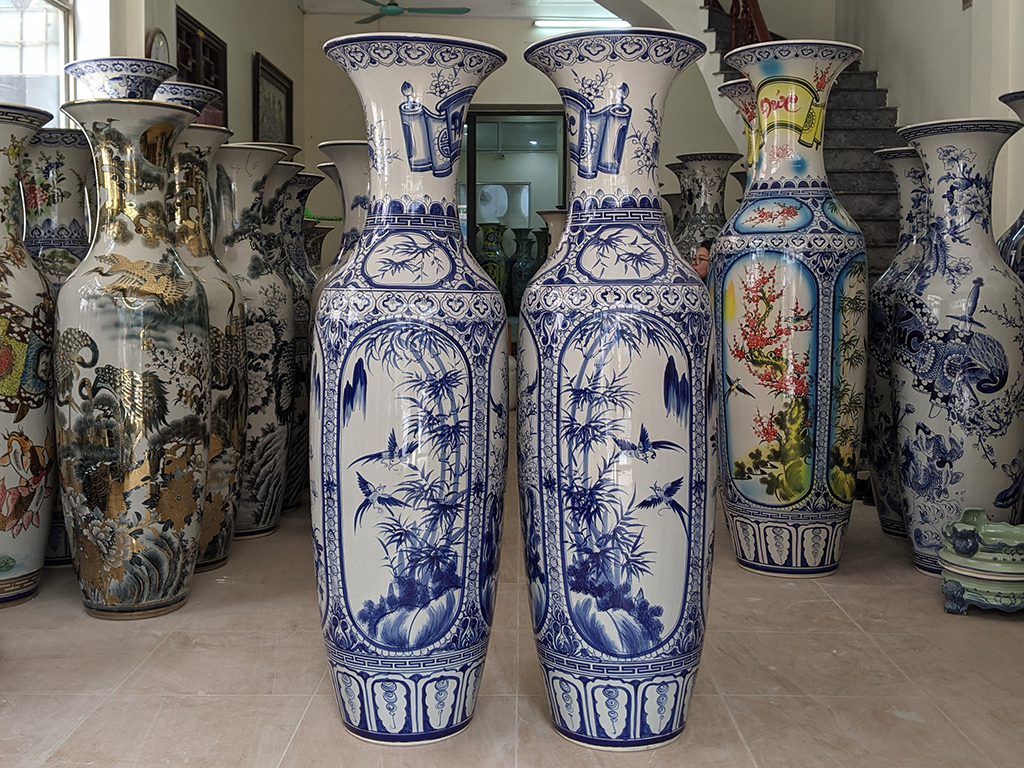 Lọ lộc bình Bát Tràng men lam Tứ quý 1m4 2