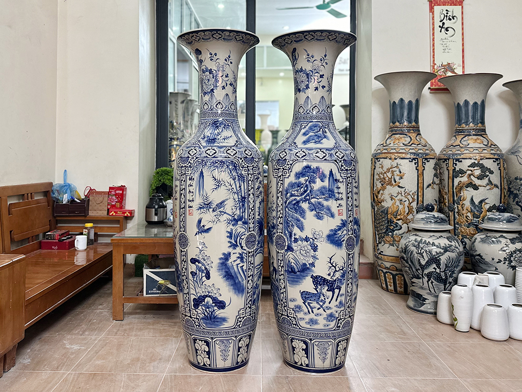 Lọ lộc bình Bát Tràng men lam Tứ quý vẽ kỹ 1m6 2