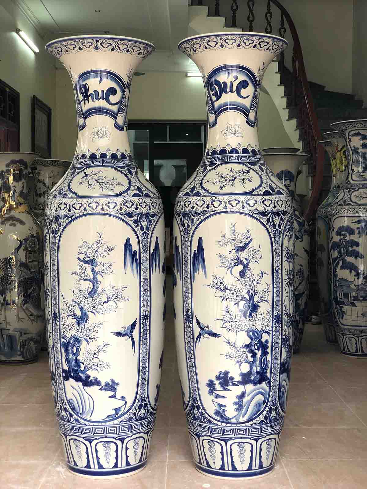 Lọ lộc b&igrave;nh B&aacute;t Tr&agrave;ng men lam Tứ qu&yacute; 1m6