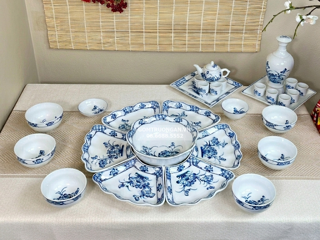 Bộ bát đĩa thờ cúng vẽ Hoa Sen men lam cỡ to đầy đủ 1