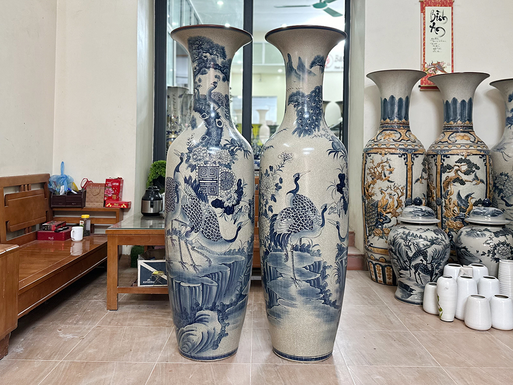 Lọ lộc bình Bát Tràng men rạn vẽ kỹ Tùng Hạc Ngũ Phúc 1m6 4