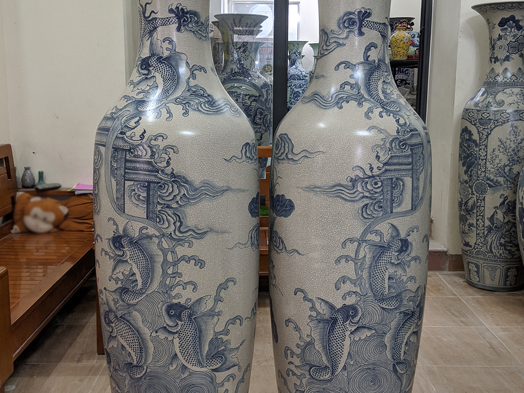 Lọ lộc bình Bát Tràng men rạn vẽ kỹ Cá Chép Hóa Rồng 1m6 5