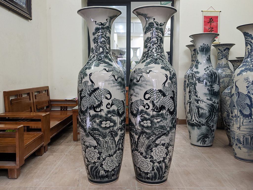 Lọ lộc bình Bát Tràng men chàm cổ Bách Hạc Quần Tùng 1m6 2