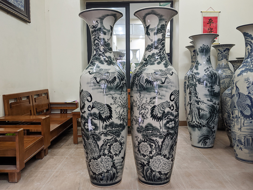 Lọ lộc bình Bát Tràng men chàm cổ Bách Hạc Quần Tùng 1m6 1