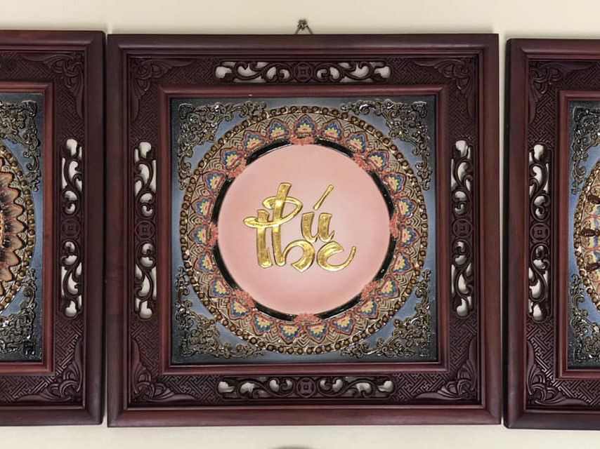 Tranh sứ chữ Phúc Lộc Thọ dát vàng 3