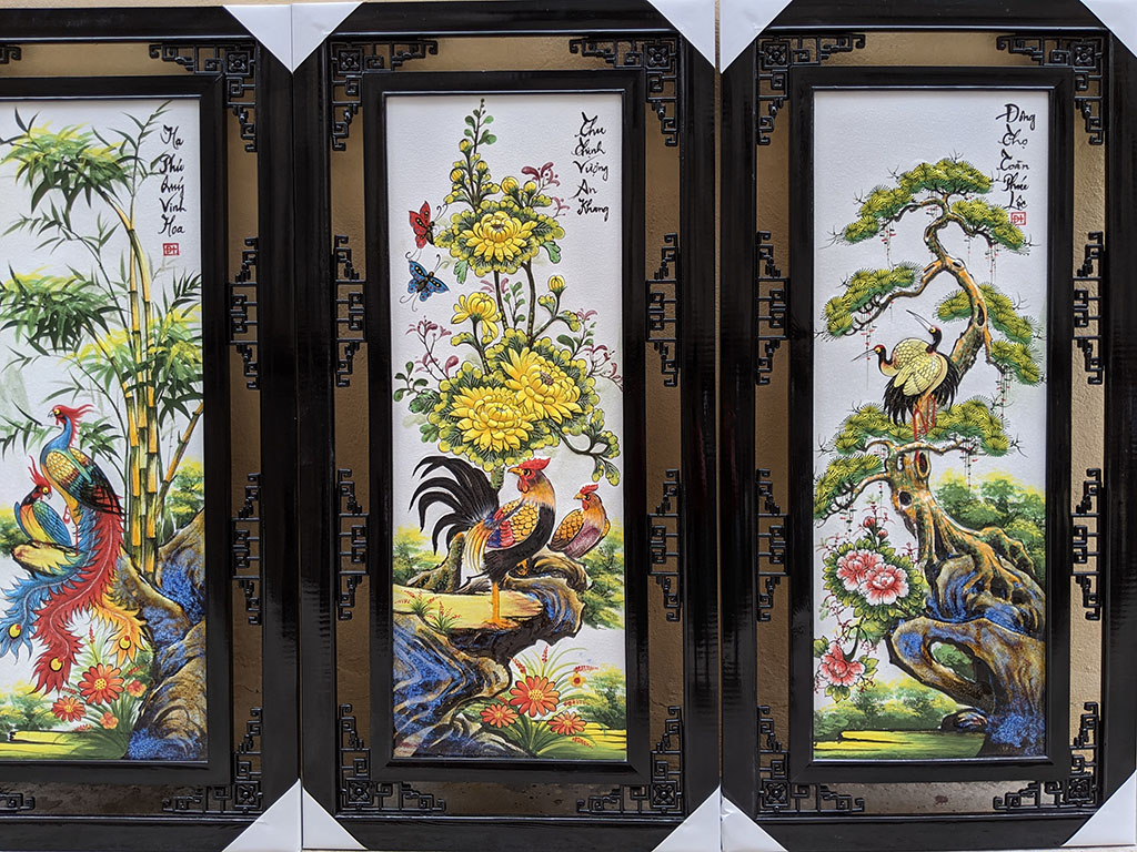 Tranh tứ quý đắp nổi khung gỗ thông 97x47cm 3