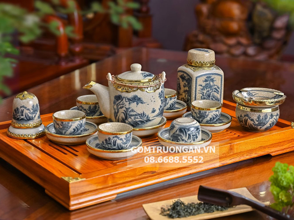 Ấm chén men giả cổ bọc đồng sơn thủy dáng vại phụ kiện (không khay gỗ) 1