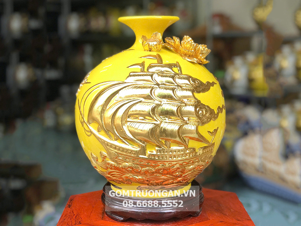 Bình hút lộc mệnh kim dát vàng Thuận Buồm Xuôi Gió 27cm 1