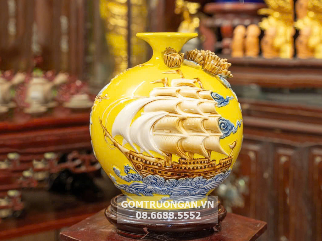 Bình hút lộc mệnh kim đắp nổi Thuận Buồm Xuôi Gió 27cm 1