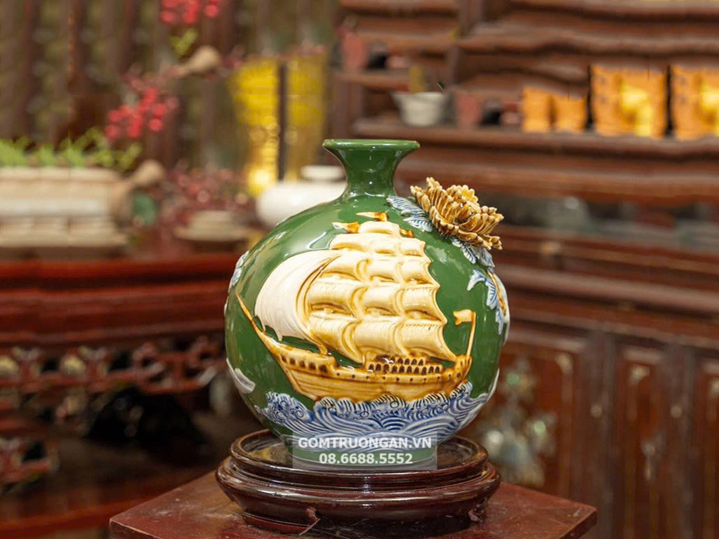 Bình hút lộc mệnh mộc đắp nổi Thuận Buồm Xuôi Gió 21cm 1