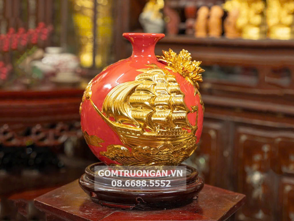 Bình hút lộc mệnh hỏa đắp nổi dát vàng Thuận Buồm Xuôi Gió 21cm 1