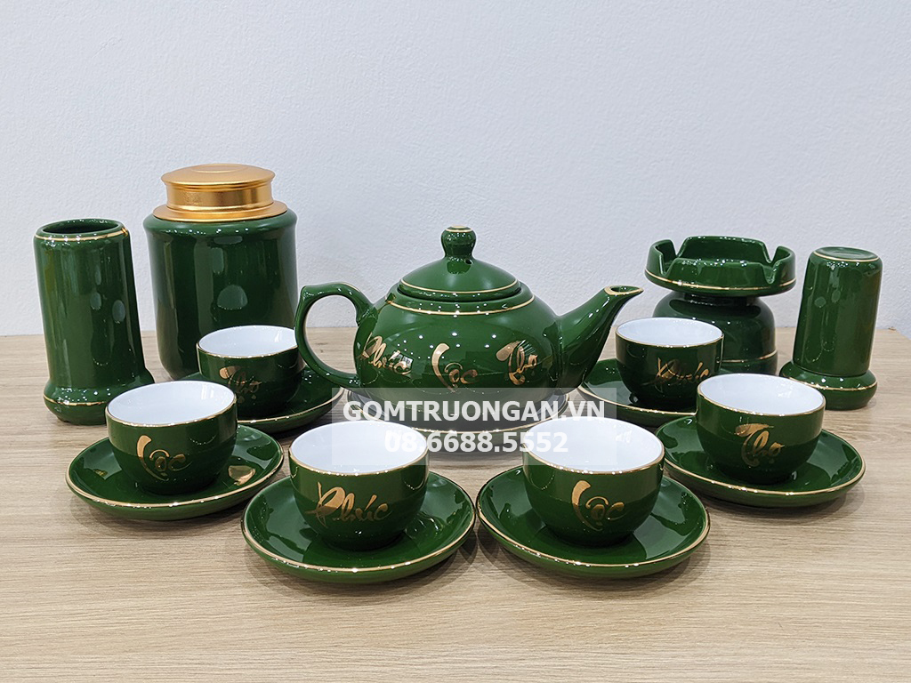 Bộ ấm trà Bát Tràng men xanh ngọc lục bảo vẽ vàng kim 1