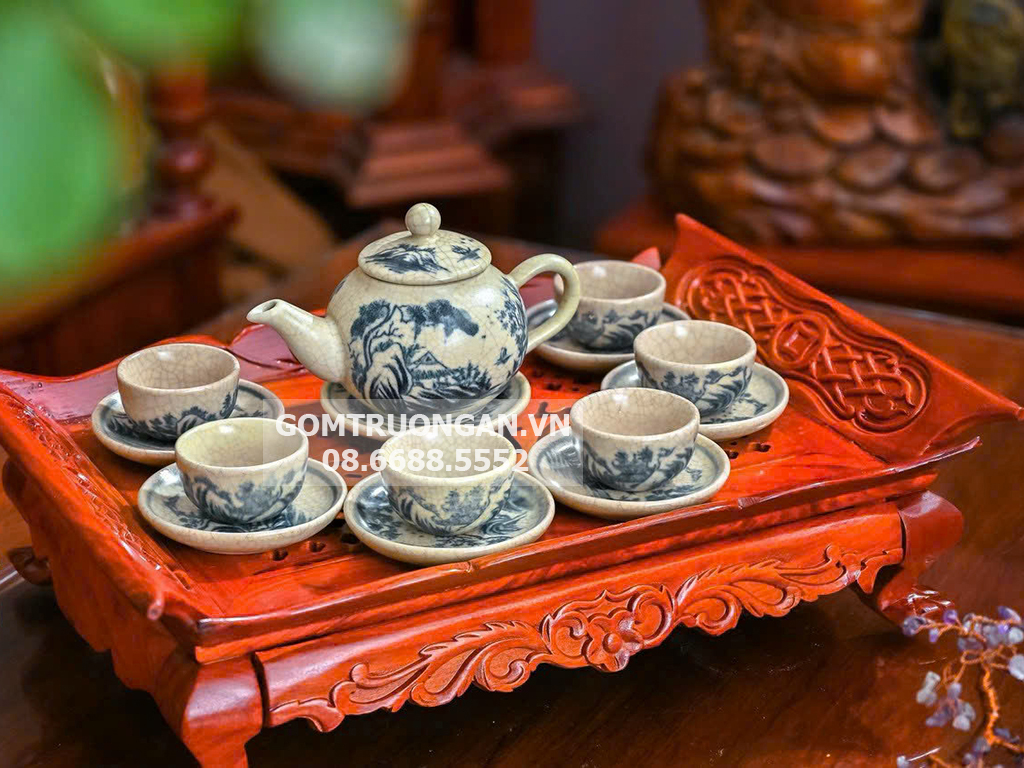 Ấm chén men rạn vẽ đồng quê dáng quả hồng (không khay gỗ) 1