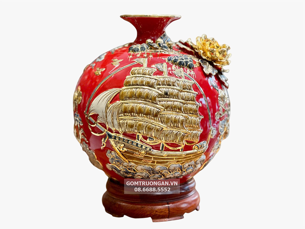 Bình hút lộc đắp nổi Thuận Buồm Xuôi Gió màu đỏ 30cm vẽ vàng 1