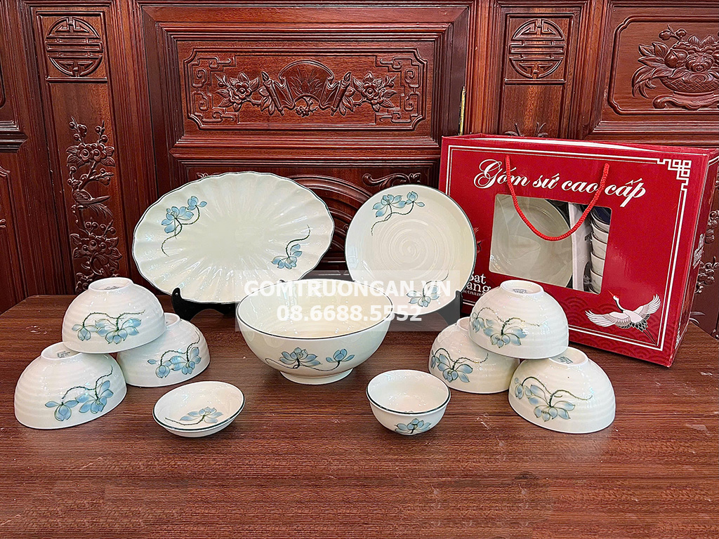 Bộ bát đĩa quà tặng Bát Tràng cao cấp vẽ sen xanh 1