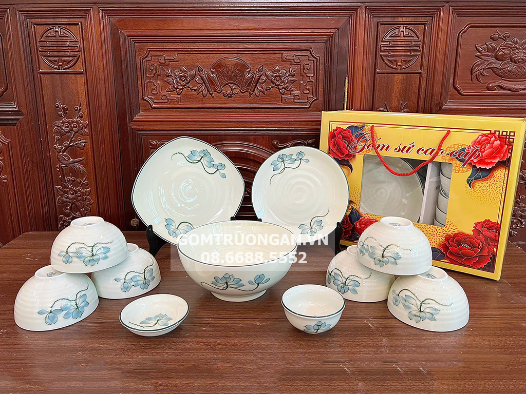 Bộ bát đĩa Bát Tràng 11 món làm quà tặng cao cấp vẽ hoa sen xanh 1