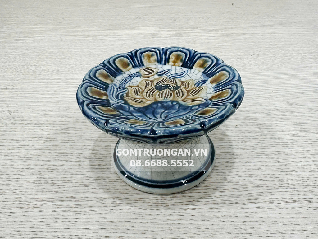 Chân nến men rạn đắp nổi Trường Xuân cao cấp S2 2