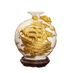 Bình hút lộc đắp nổi dát vàng Thuận Buồm Xuôi Gió mệnh Kim 30cm