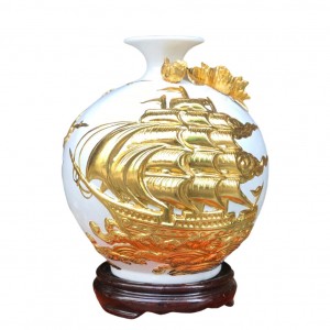 Bình hút lộc đắp nổi dát vàng Thuận Buồm Xuôi Gió mệnh Kim