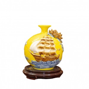 Bình hút lộc mệnh kim đắp nổi Thuận Buồm Xuôi Gió 21cm